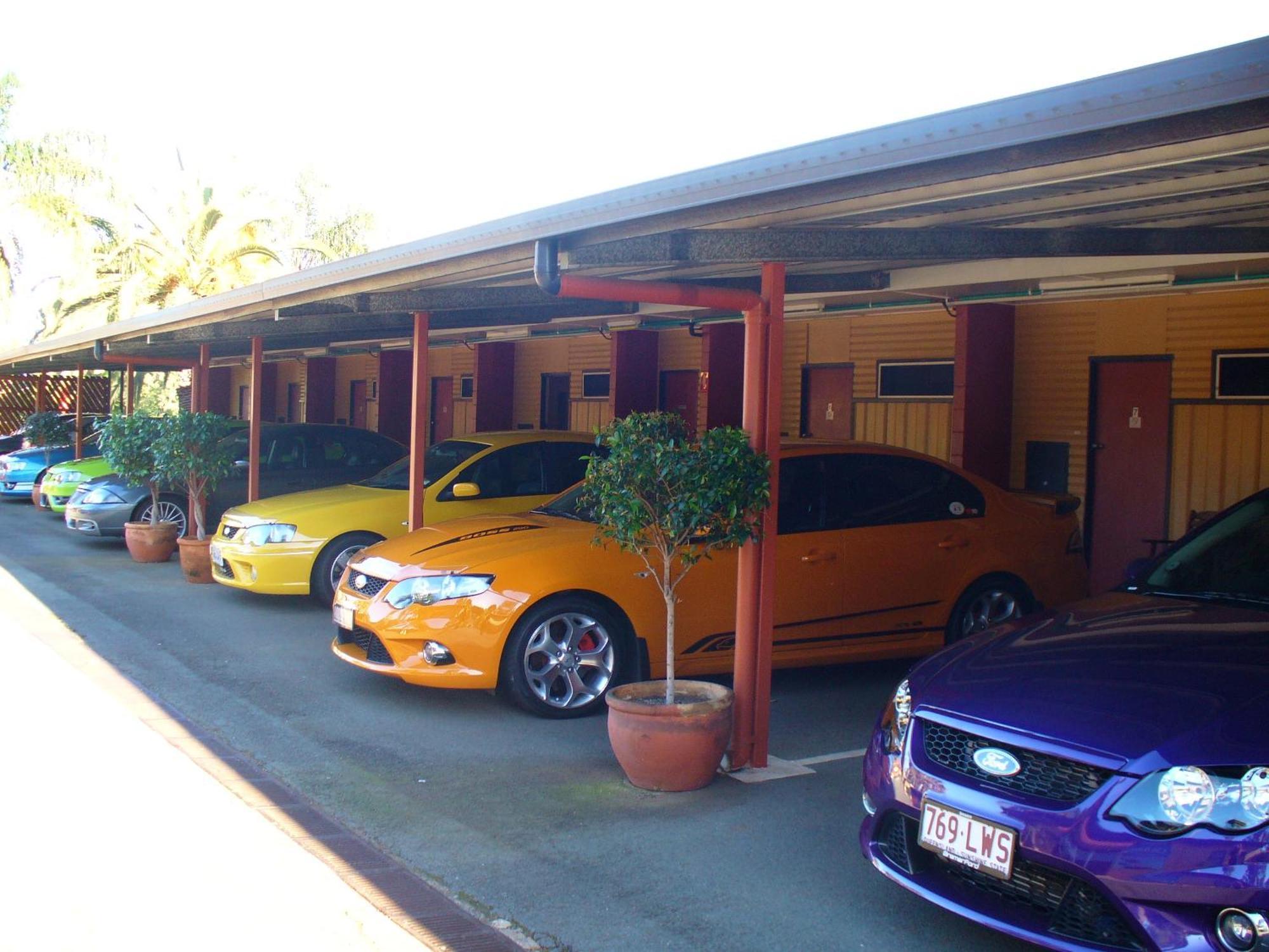 Motel Oasis Kingaroy Dış mekan fotoğraf