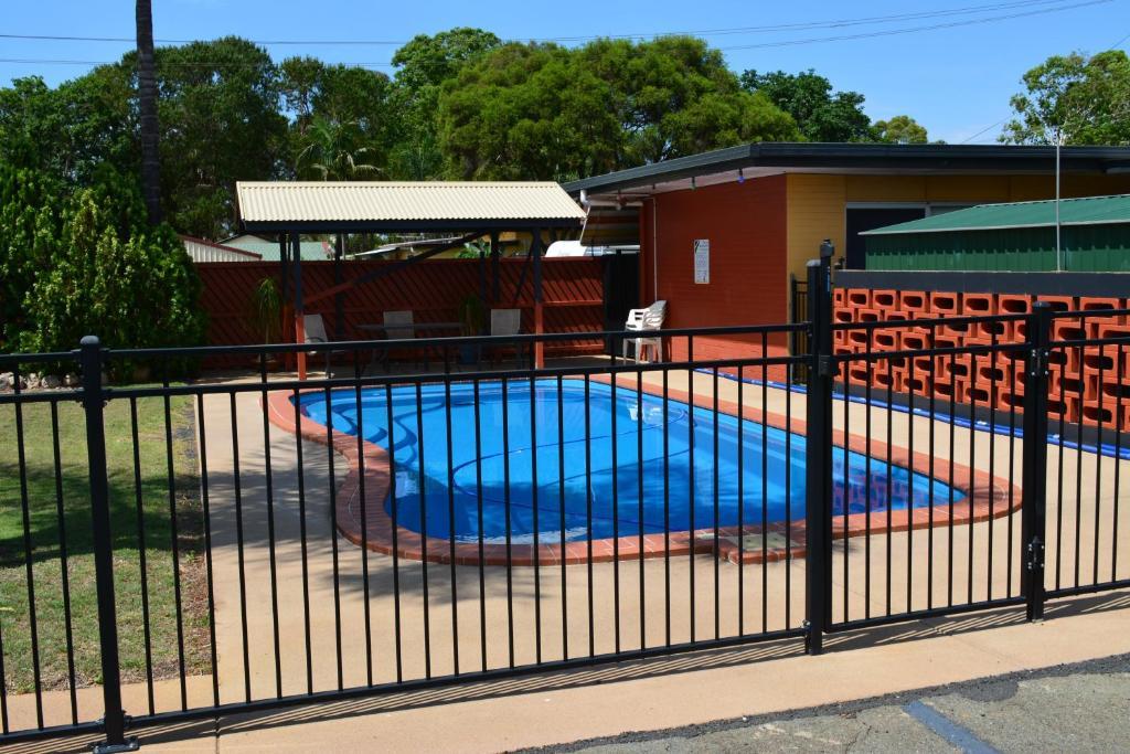 Motel Oasis Kingaroy Dış mekan fotoğraf